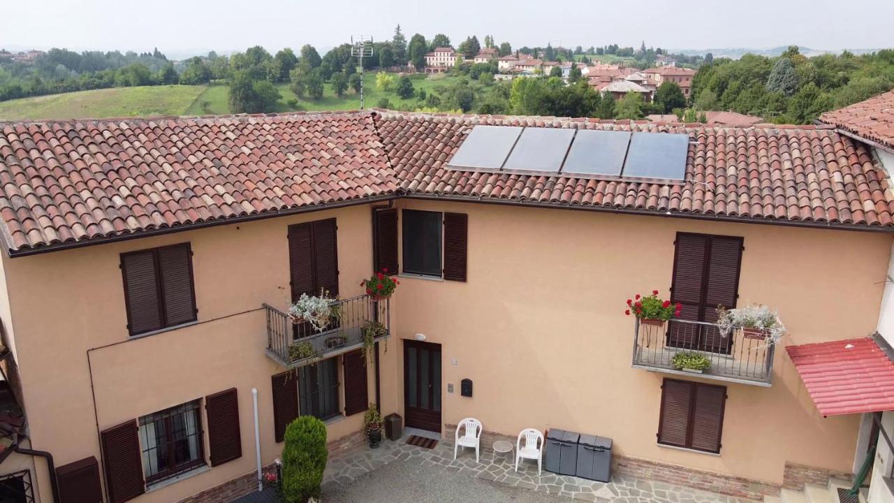 Casa Graziella- Appartamenti Vacanze Portacomaro Екстер'єр фото